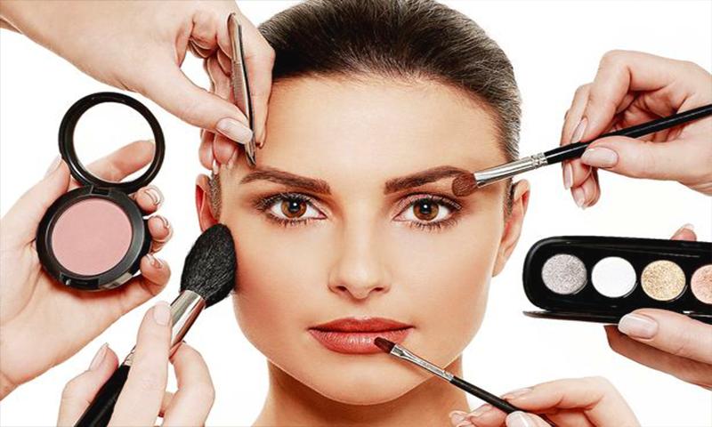 Makeup training step-by-step